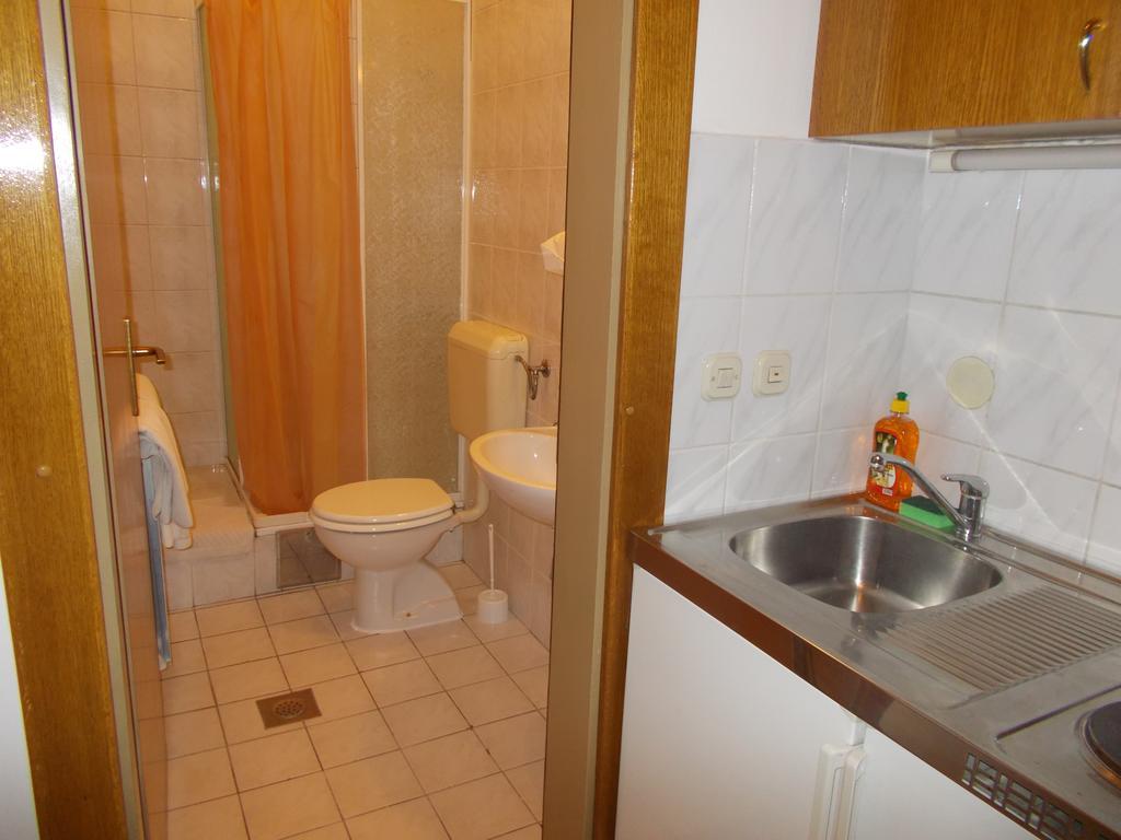 Studio Apartments "Chess Club Bosna" SJJ Exteriör bild