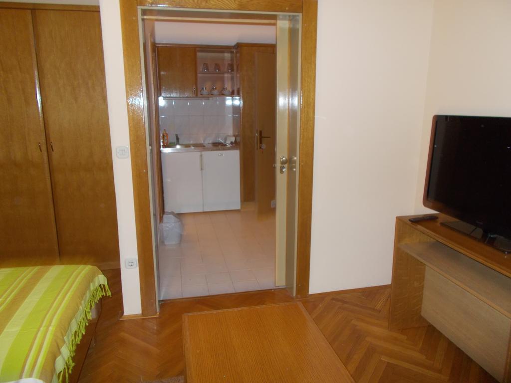 Studio Apartments "Chess Club Bosna" SJJ Exteriör bild