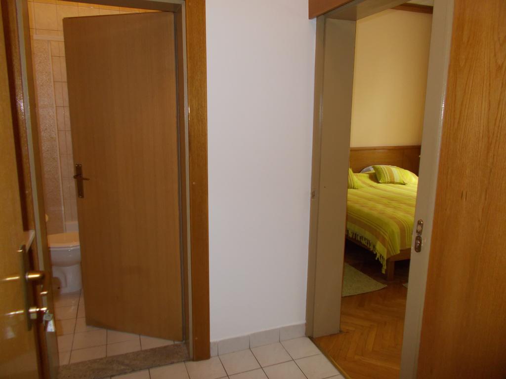 Studio Apartments "Chess Club Bosna" SJJ Exteriör bild