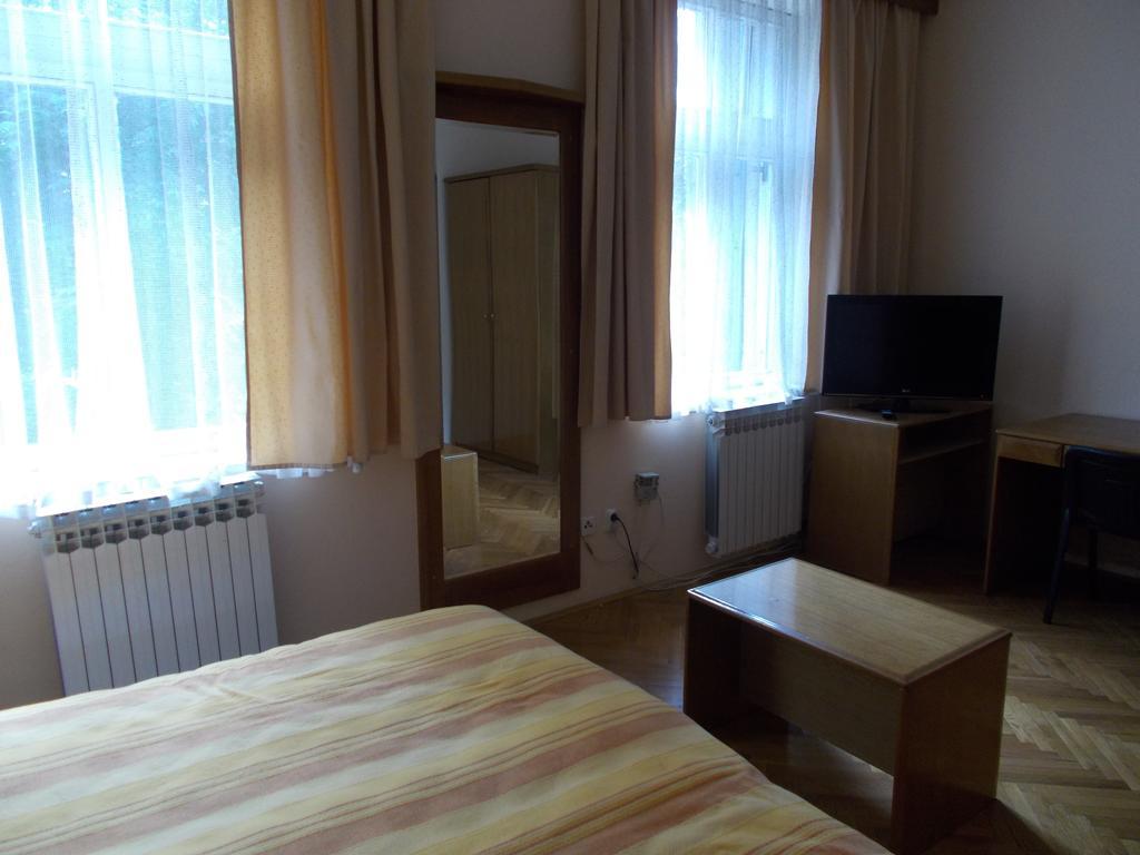Studio Apartments "Chess Club Bosna" SJJ Exteriör bild