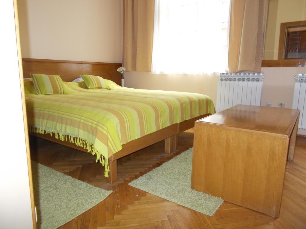Studio Apartments "Chess Club Bosna" SJJ Exteriör bild
