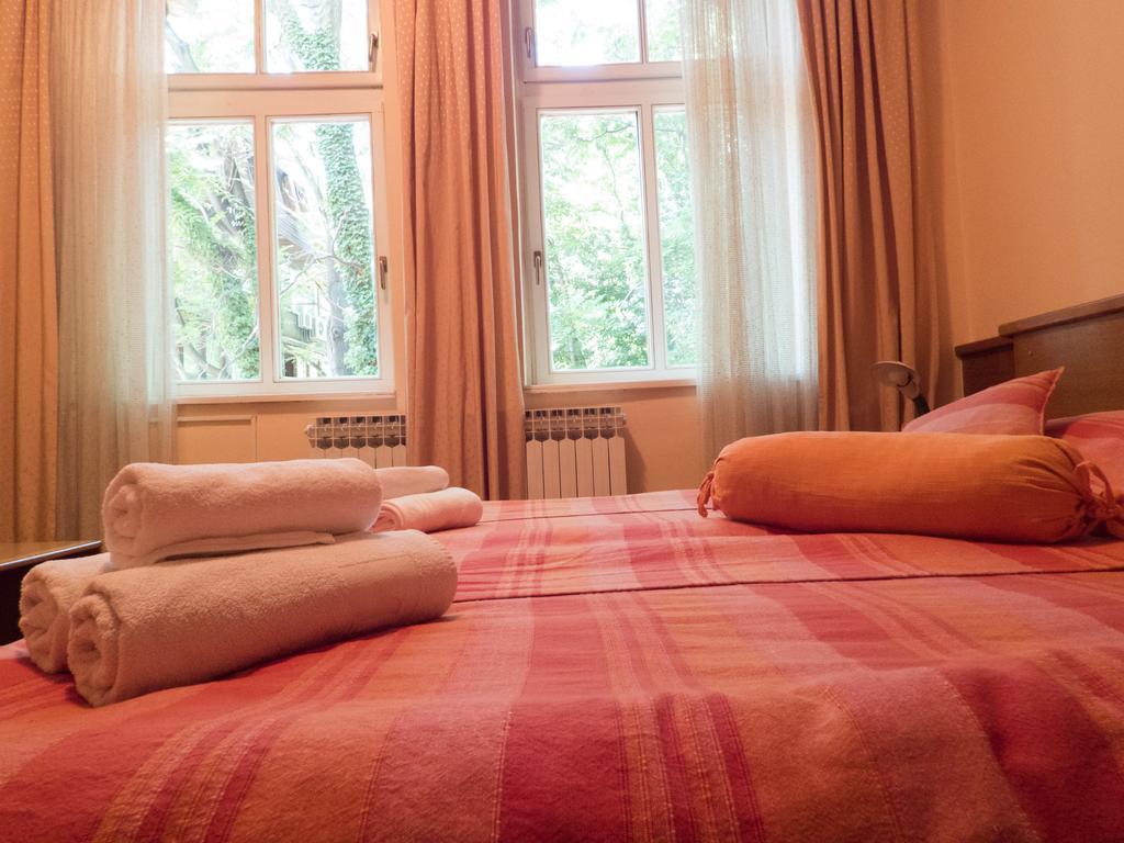 Studio Apartments "Chess Club Bosna" SJJ Exteriör bild